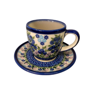 Filiżanka Sonia ze spodkiem jagódki Ceramika Bolesławiec